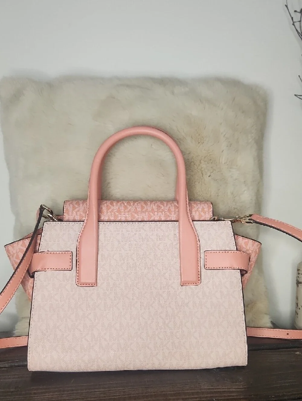 Michael Kors Carmrn Flap Satchel - Picture 6 of 16
